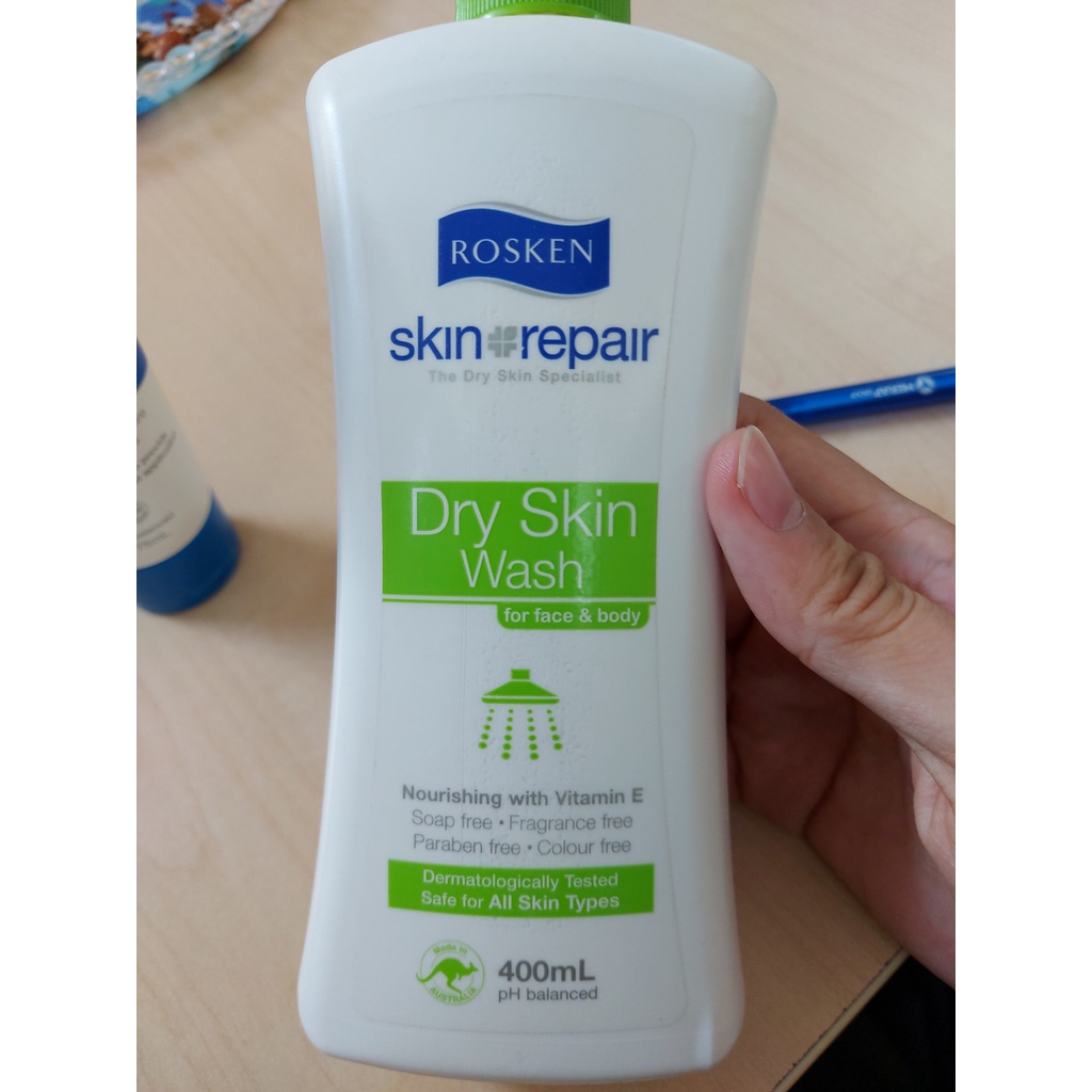 ROSKEN Dry Skin Wash For Face and Body 400mL - Sữa tắm dưỡng ẩm