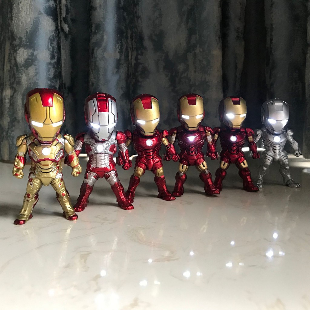 Mô hình trang trí cho pc - bộ iron man bản tiêu chuẩn bằng KIM LOẠI XỊN và bộ 6 siêu anh hùng avengers