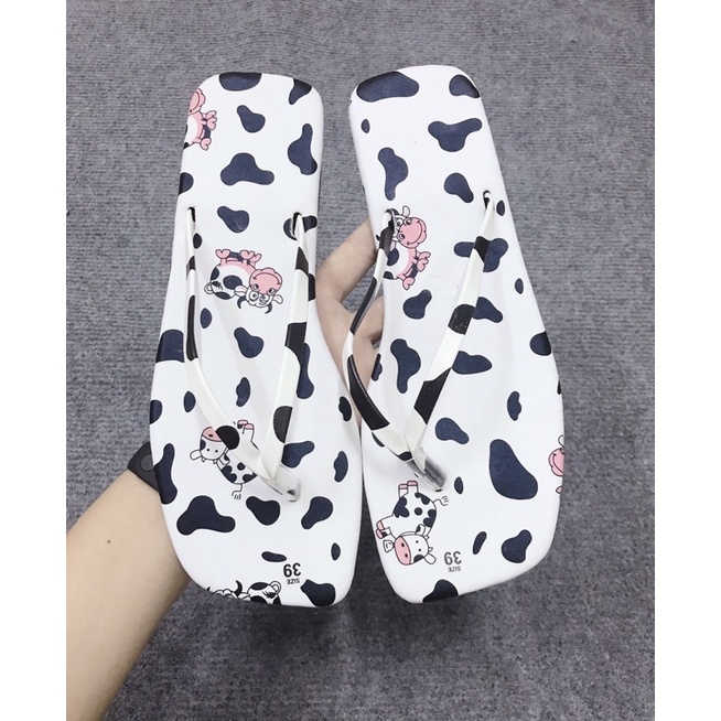 DÉP KẸP BÒ SỮA, DÉP KẸP MŨI VUÔNG IN HOẠT HÌNH