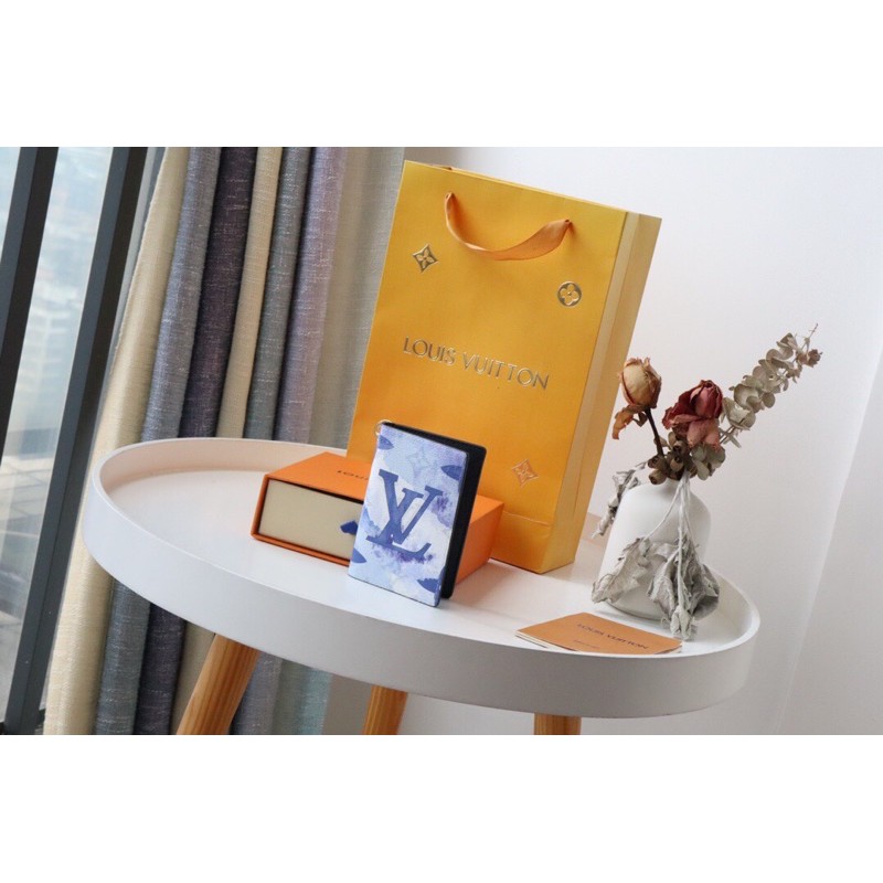 Ví bóp nam để thẻ cao cấp thương hiệu Louis Vuitton LV da thật màu nước hoạ tiết Monogram