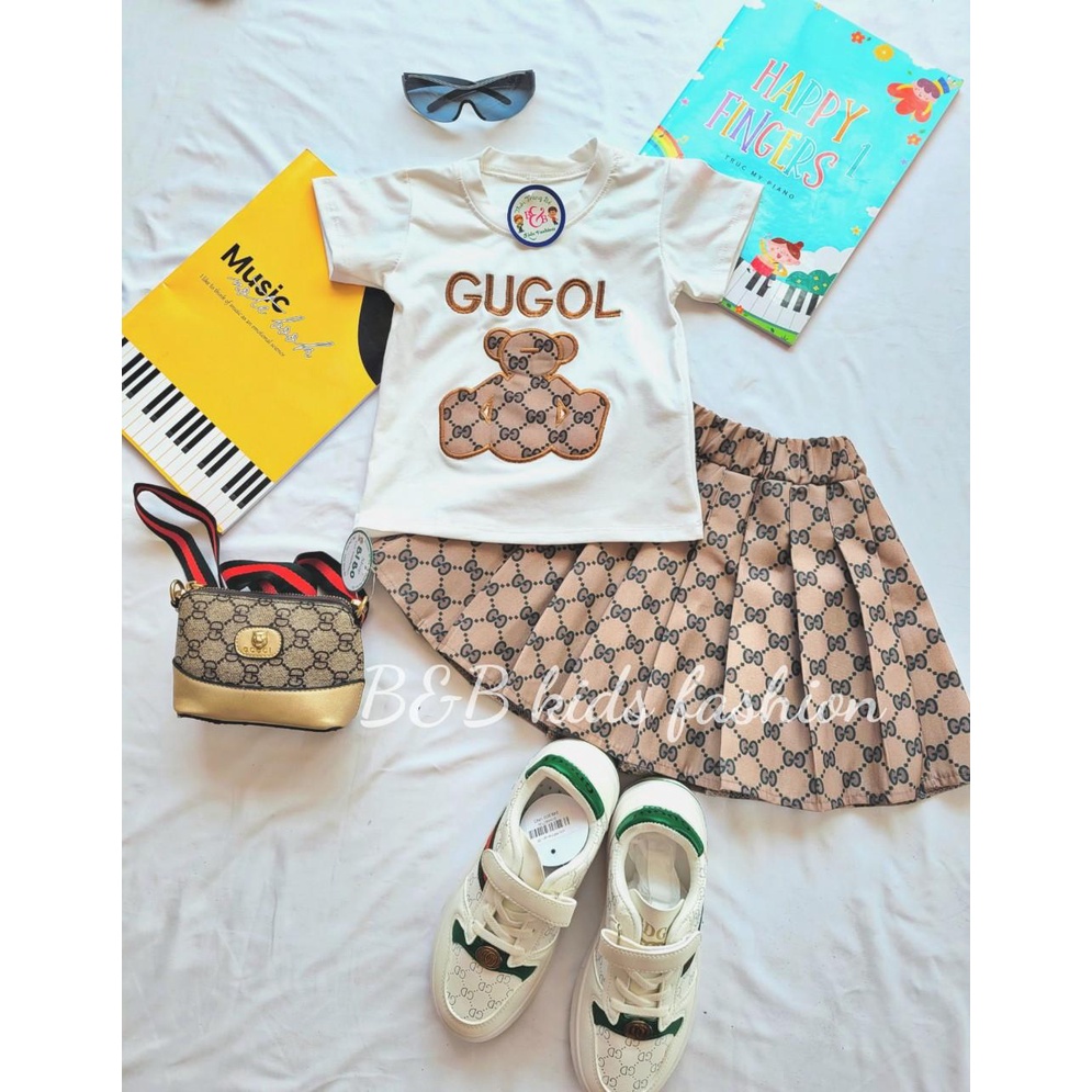 Set cặp gấu thêu siêu xịn xò cho bé trai và bé gái 10-40kg