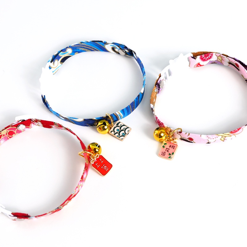 Vòng cổ chống trầy có thể điều chỉnh phong cách Trung Hoa mừng năm mới cho thú cưng