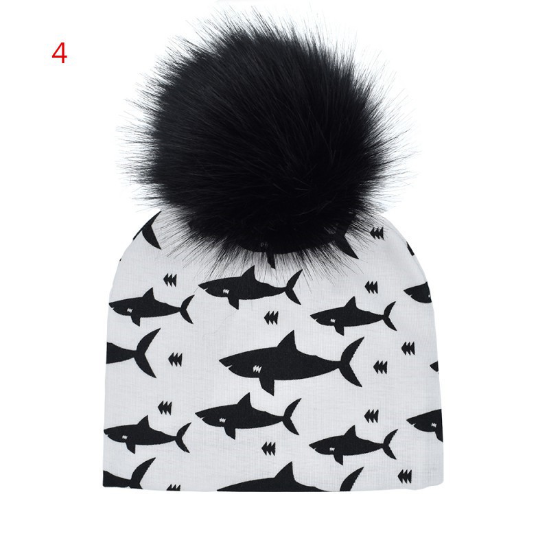 Mũ cotton họa tiết dễ thương phối quả bông xinh xắn cho bé