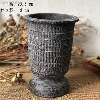 Bình Hoa Bằng Đất Sét Phong Cách Cổ Điển
