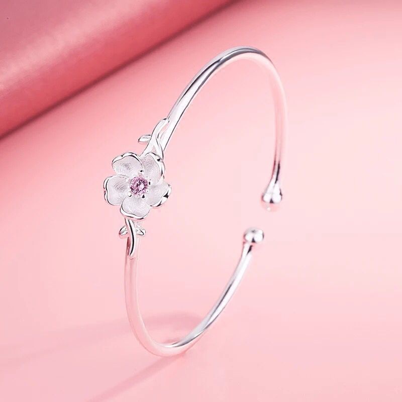 Vòng tay phối họa tiết hoa anh đào đính đá thời trang ANTA Jewelry ATJ3583