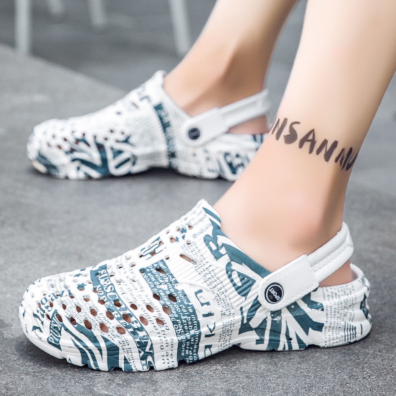 2023 Mới Xăng đan Hở Ngón Đế Mềm Chống Trượt Chống Mòn Thời Trang Mùa Hè Cho Nam Crocs