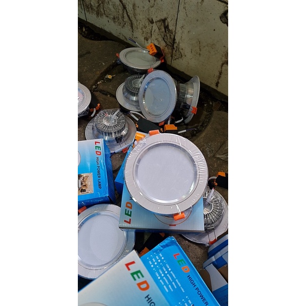 Đèn âm trần 7w siêu mỏng đế tản nhiệt lỗ khoét 90 - Ánh sáng 3 màu đèn dowlight giá rẻ chất lượng tốt bảo hành 12 tháng