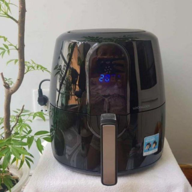 Nồi chiên không dầu Lock&amp;Lock EJF351-5,2 lít điện tử
