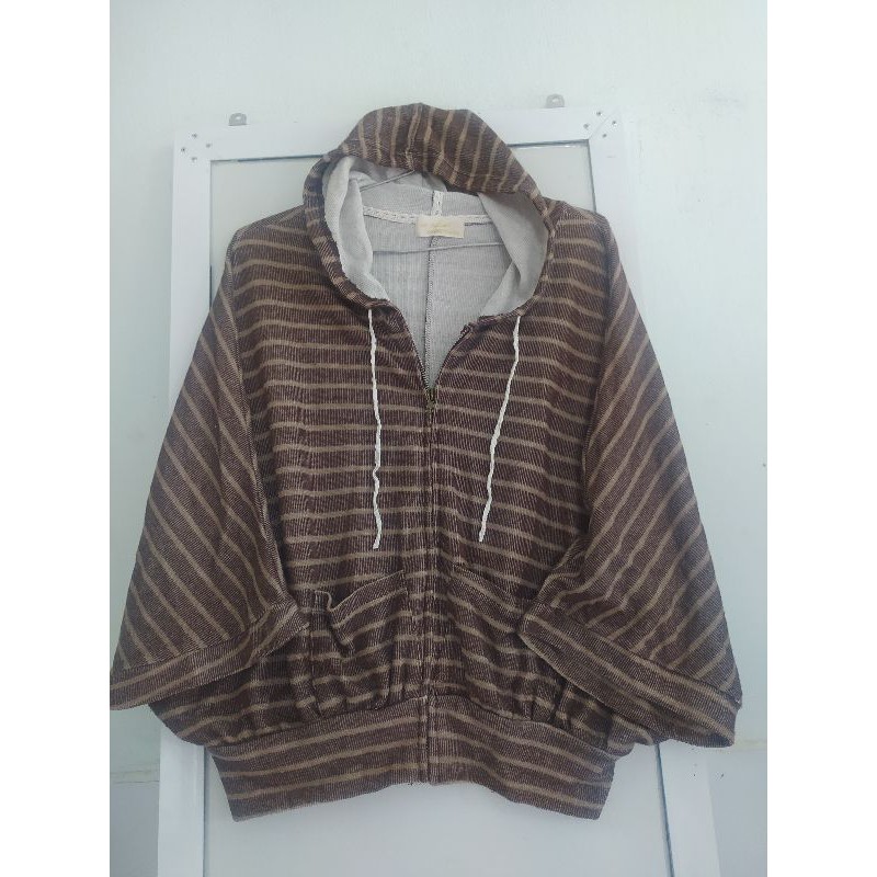 Áo khoác hoodie cánh dơi < 60kg