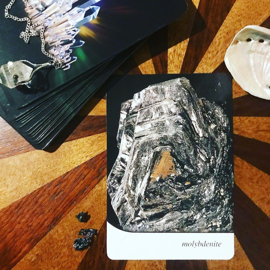Bộ Bài Crystal Oracle Guidance from the Heart of the Earth (Mystic House Tarot Shop) - Bài Gốc Authentic Chính Hãng 100%