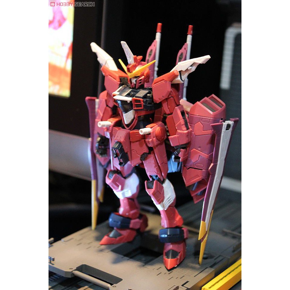 Mô hình lắp ráp Gundam RG Justice ZGMF-X09A Bandai - GDC