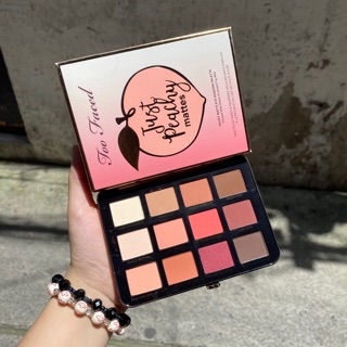 BẢNG PHẤN MẮT TOOFACED JUST PEACHY MATTES.