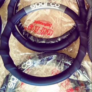 Bọc vô lăng sparco