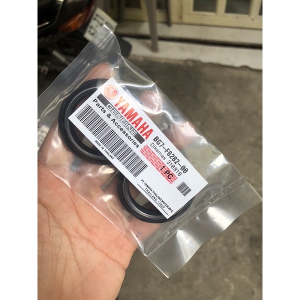 Phốt phuộc trước yamaha r15 r15v3 r15m r15v4 mt15 xsr155 tfx fz150i r15v2