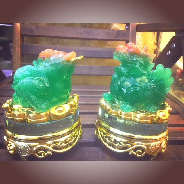 Cặp cóc tỳ ngậm tiền đế kính xoay