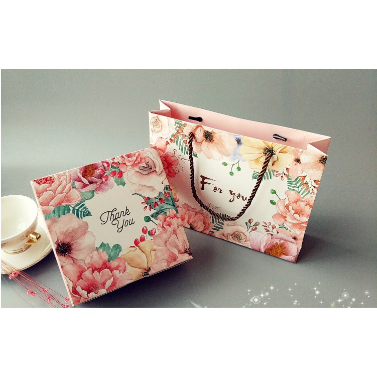 HỘP FLORAL THANK YOU 3 | BigBuy360 - bigbuy360.vn
