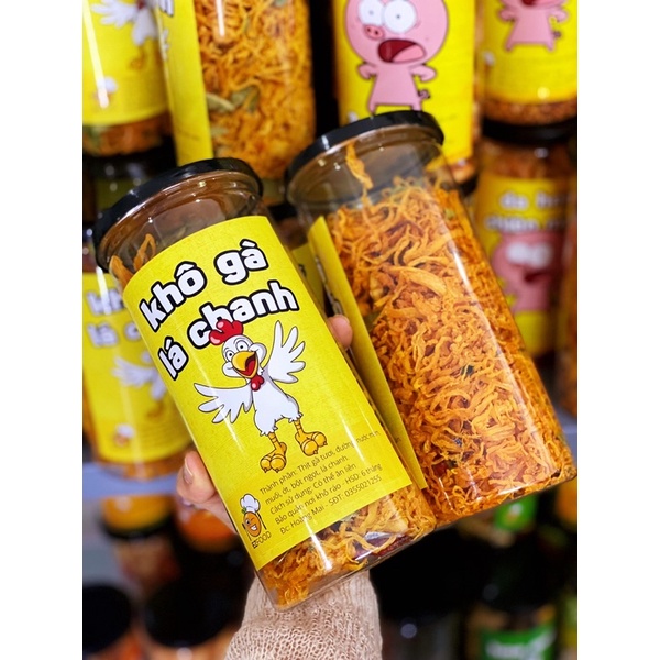 Khô gà lá chanh xé cay EZFoods 300g đồ ăn vặt Hà Nội vừa ngon vừa rẻ | BigBuy360 - bigbuy360.vn