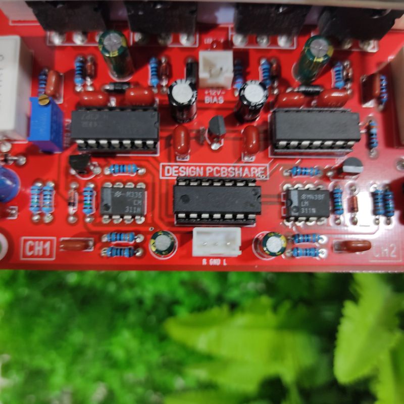 Mạch Class D 2 kênh V6 P2500W RMS