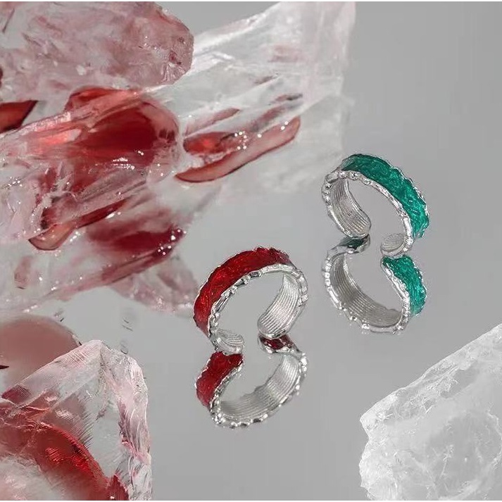 Nhẫn nam nữ tròn unisex Kuu Clothes màu bạc thời trang chất Titan đẹp đơn giản không gỉ - Nhẫn Red Ring