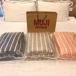 Chăn đũi Muji