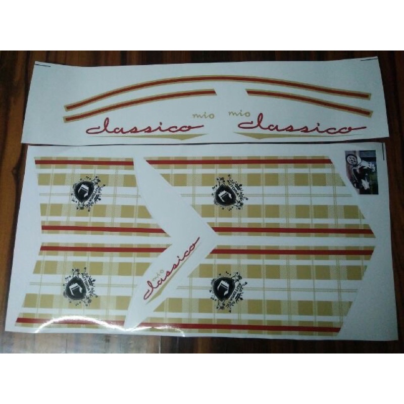 Bộ tem Mio Classico màu vàng hàng thiết kế nhập Thái Lan chất lượng cao dành tra ng trí riêng cho dò