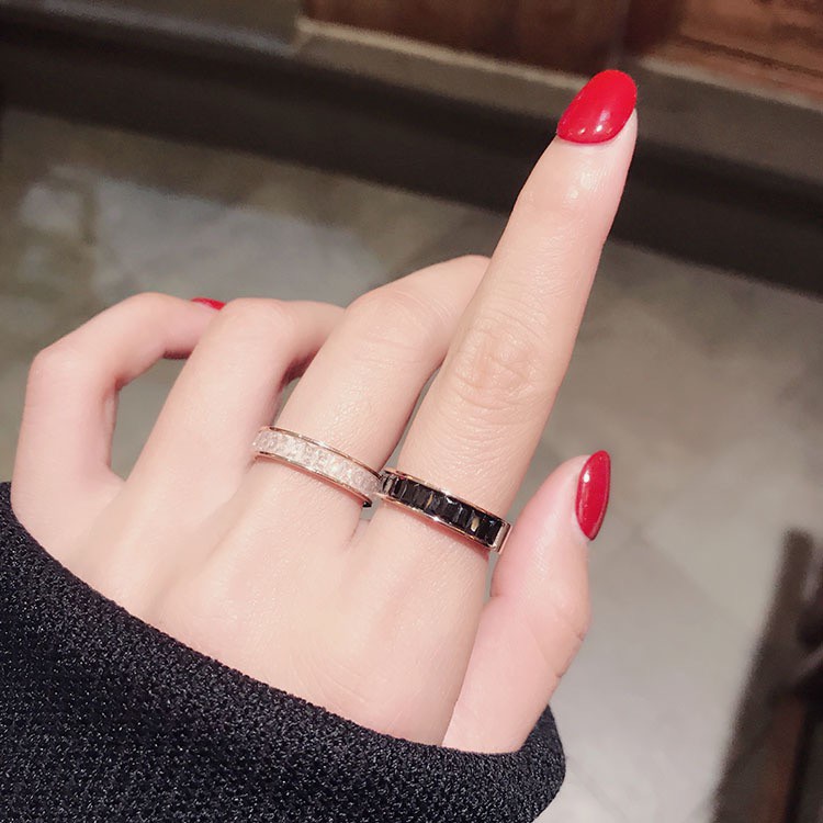 Nhẫn Thép Titan Mạ Vàng Hồng 18k Đính Đá Pha Lê Thời Trang