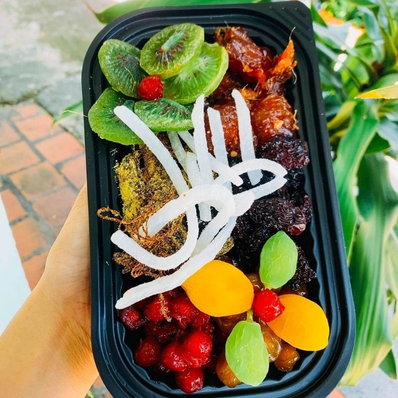 Ô Mai mix các loại đặc biệt, Ô Mai mix 18 vị xí muội, kiwi, mận dẻo, mơ xí muội, me gừng.... hộp 300g và 500g