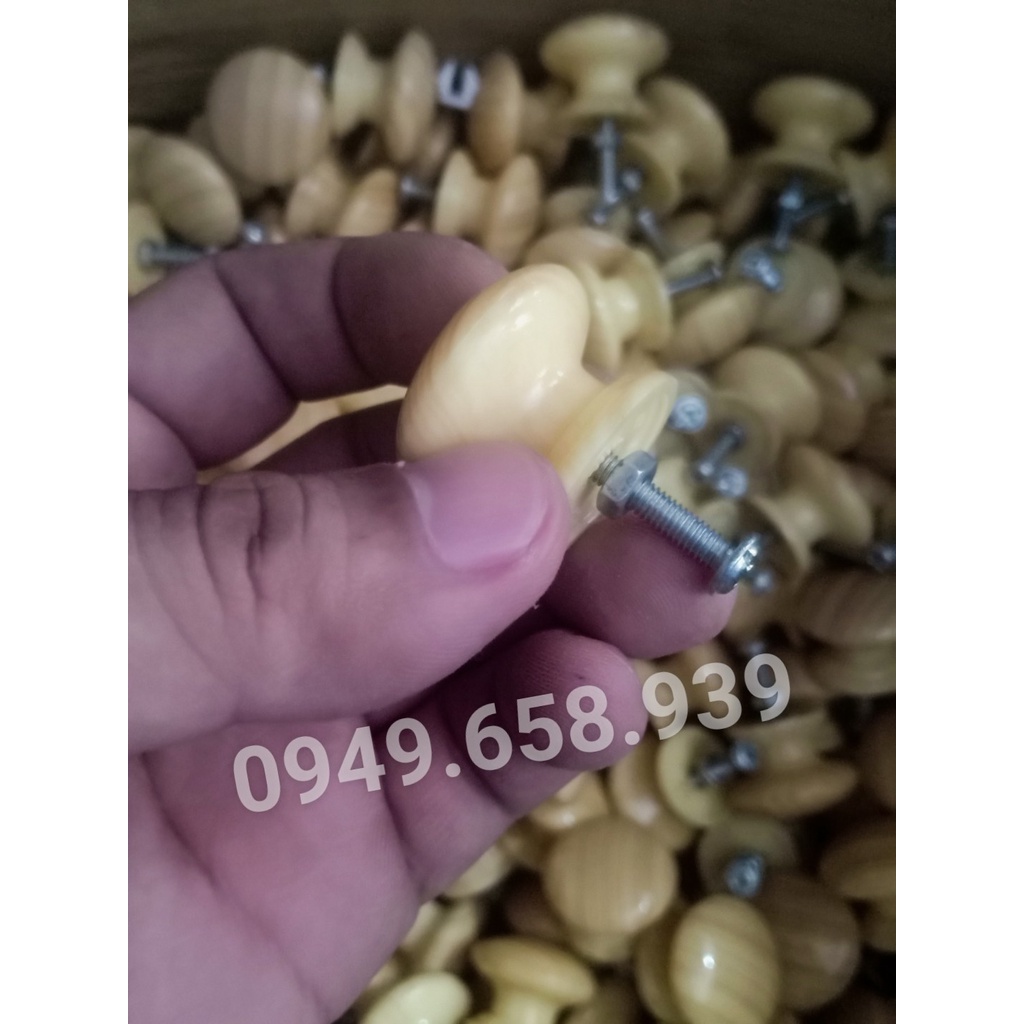 Núm tủ nhựa giả gỗ các loại CAO CẤP, độ bền cao  - 1 cái