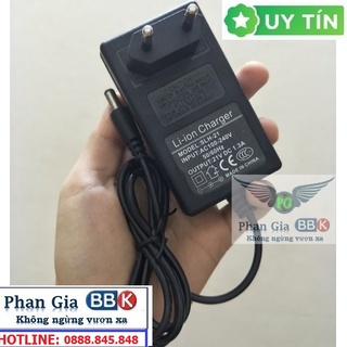 Sạc dành cho máy khoan 21v