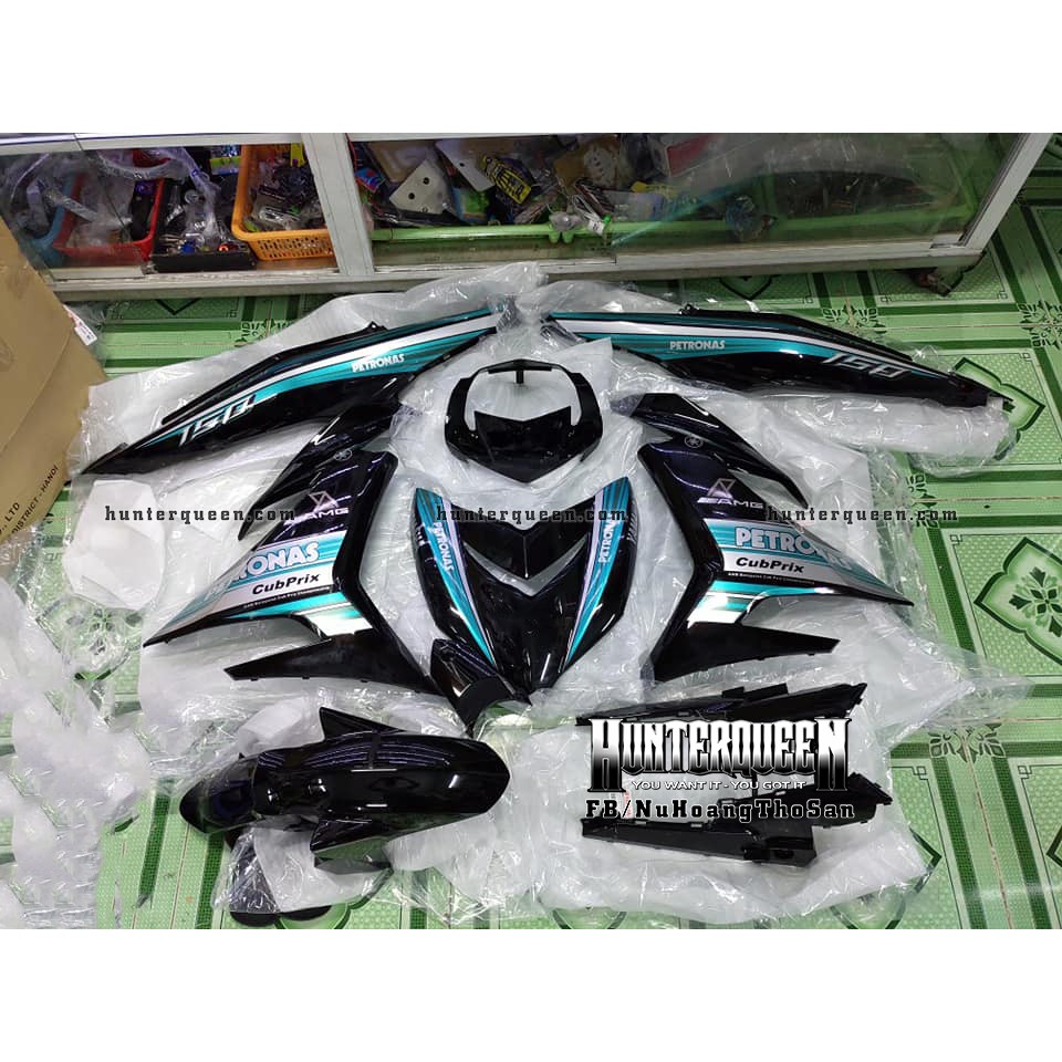 Tem Exciter 150. Tem Petronas, xe đen, tem xanh. Thay đổi màu sắc và chi tiết theo yêu cầu. Sắc nét, bền màu
