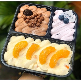 Set 100 hộp nhựa 3 ô đựng bánh kèm nắp nhựa