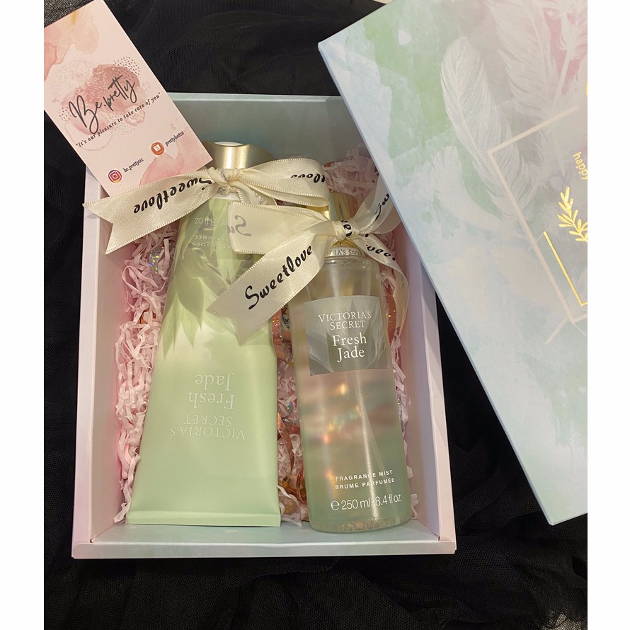 Box quà cao cấp Body mist + Body lotion VICTORIA'S SECRET - Fresh Jade