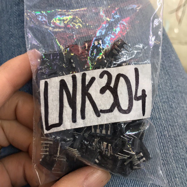 HOT-5 con ic nguồn LNK304