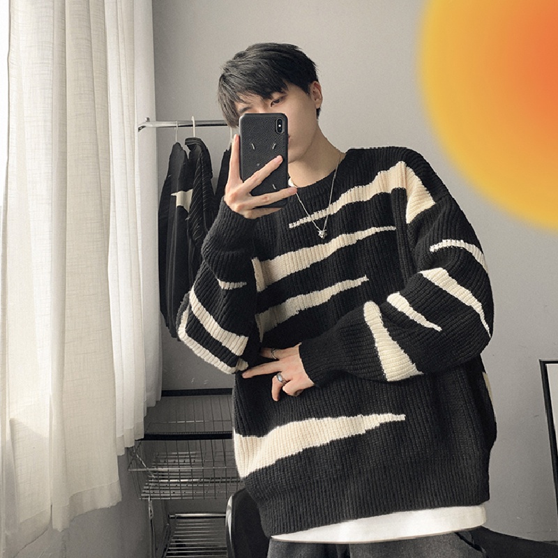 Áo sweater dệt kim cổ tròn dáng rộng kẻ sọc kiểu Hàn Quốc thời trang thu đông cho nam size M-2XL