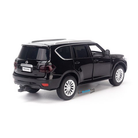 Mô hình xe Nissan Patrol 1:32 JKM