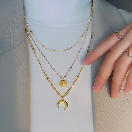 Dây chuyền thép titan mạ vàng ba lớp mặt ngôi sao và mặt trăng thời trang