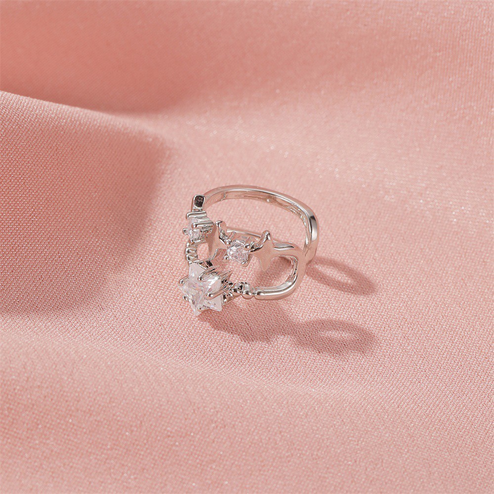 Hoa tai hai sao phong cách Âu Mỹ độc đáo