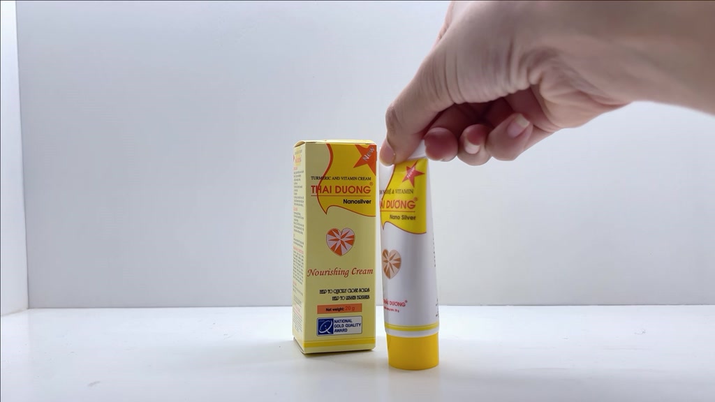 Kem nghệ dưỡng da 20g - Sao Thái Dương | BigBuy360 - bigbuy360.vn