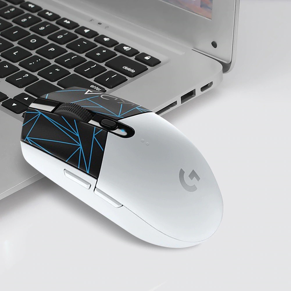 Chuột Không Dây Logitech G304 , Lightspeed 6 Nút , Có Thể Lập Trình , Bộ Cảm Biến Usb Hero 12Kpi .