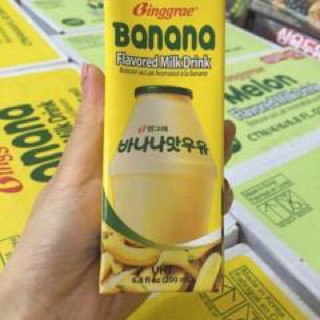 Sữa chuối hộp giấy 200ml Binggrae Hàn Quốc 