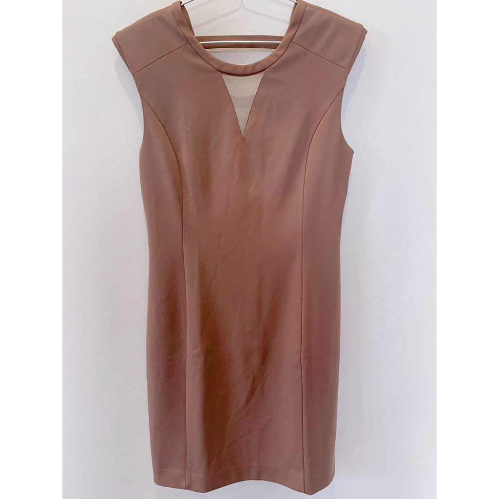 ĐẦM SUÔNG NỮ FOREVER 21 – NÂU ĐẤT - CỔ TRÒN TRƯỚC CỔ TIM SAU – 3 LỖ - SIZE M/165/92A - COTTON - KÉO KHOÁ LƯNG - FIT LADY