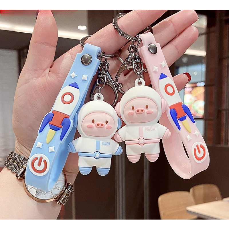 Móc khóa hình chú heo phi hành gia dễ thương