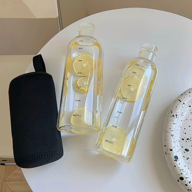 Bình uống nước trái cây 500/750ml bằng thủy tinh trong suốt dày có túi đựng