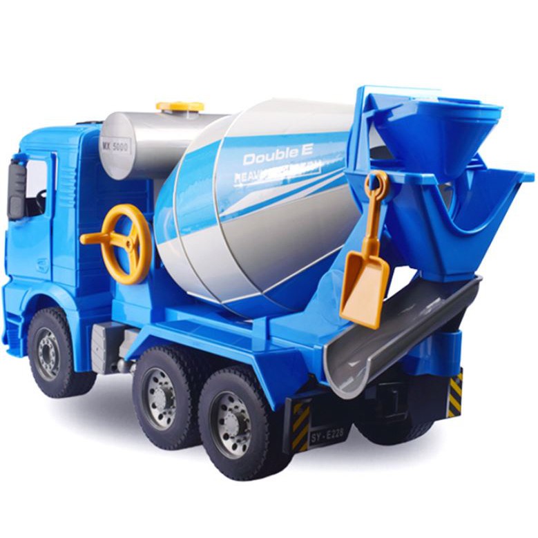 Xe trộn bê tông xoay bồn mở cửa bằng tay giá rẻ