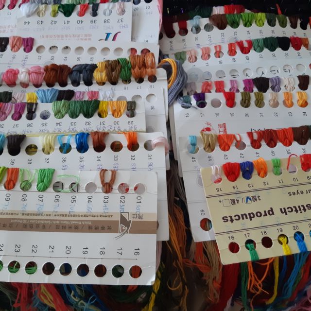 chỉ thêu combo 50 tép
