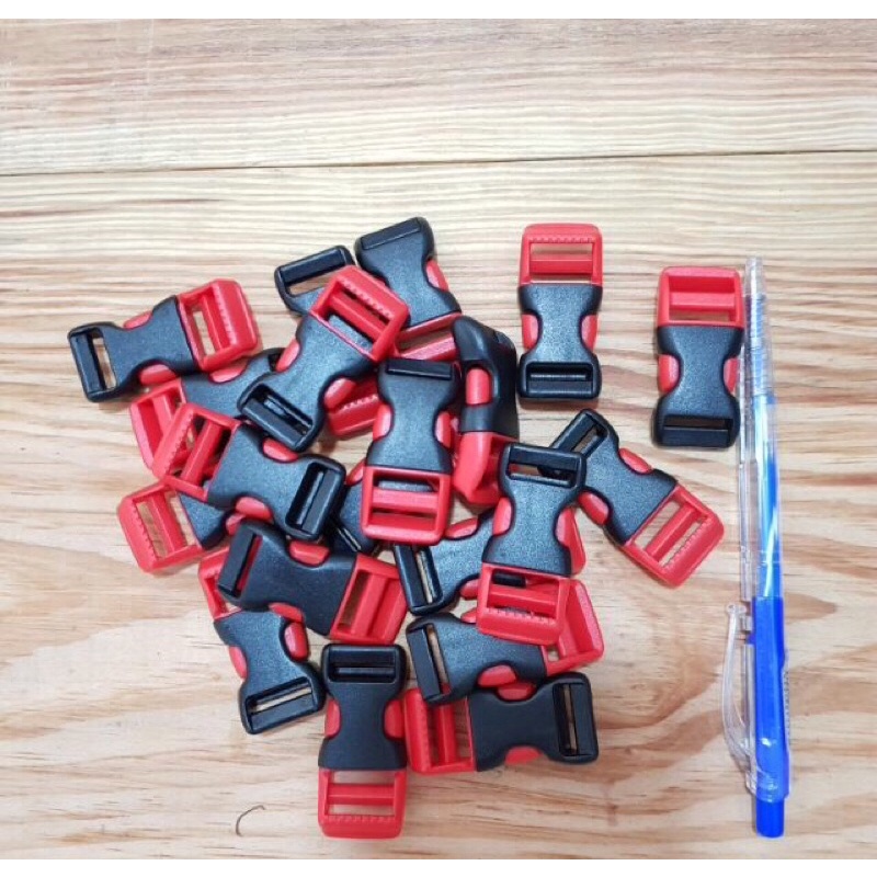 Set 50 cái khoá cài quai nón bảo hiểm , balo