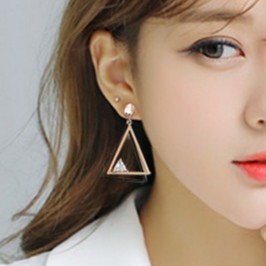 Bông tai nữ hình tam giác độc lạ phụ kiện trang sức dành cho nữ style hàn quốc - namimi