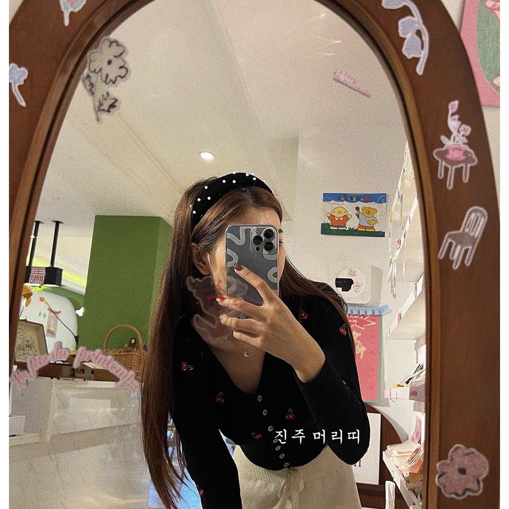 Băng Đô Nhung Đính Hạt Trai Flora - Vani Store - PKT00274