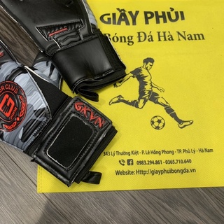 Găng tay thủ môn GKVN