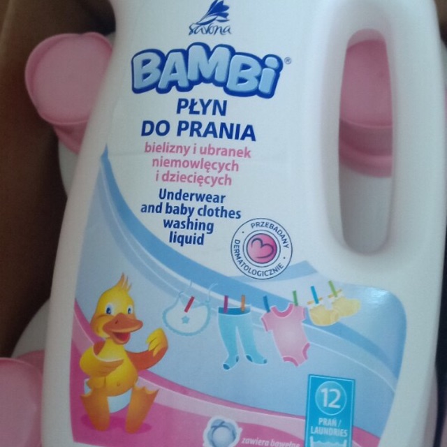 Nước giặt quần áo ( nhãn hiệu bambi-hàng nhập khẩu 100% từ mỹ)